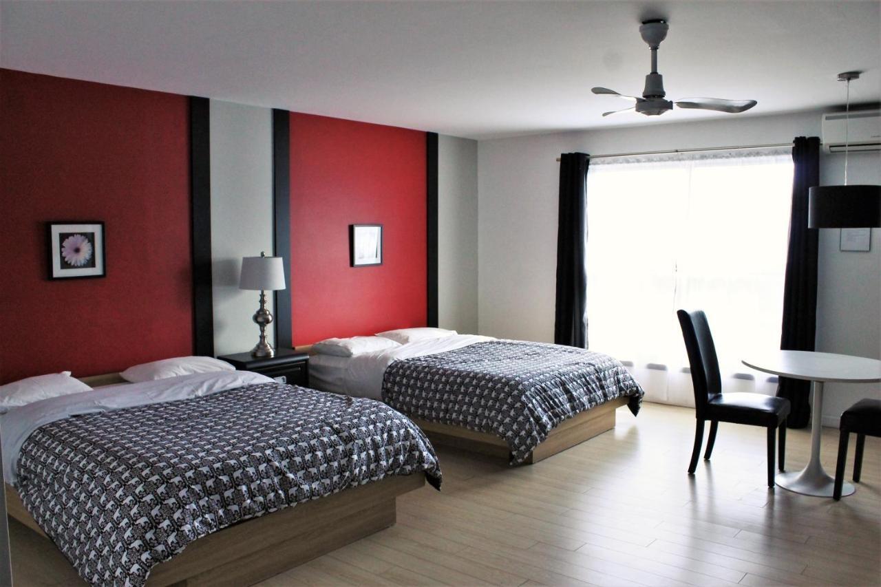 Motel Du Canton Valcourt ภายนอก รูปภาพ