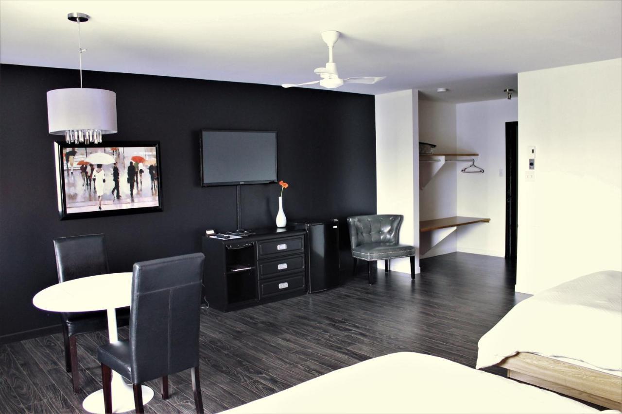 Motel Du Canton Valcourt ภายนอก รูปภาพ
