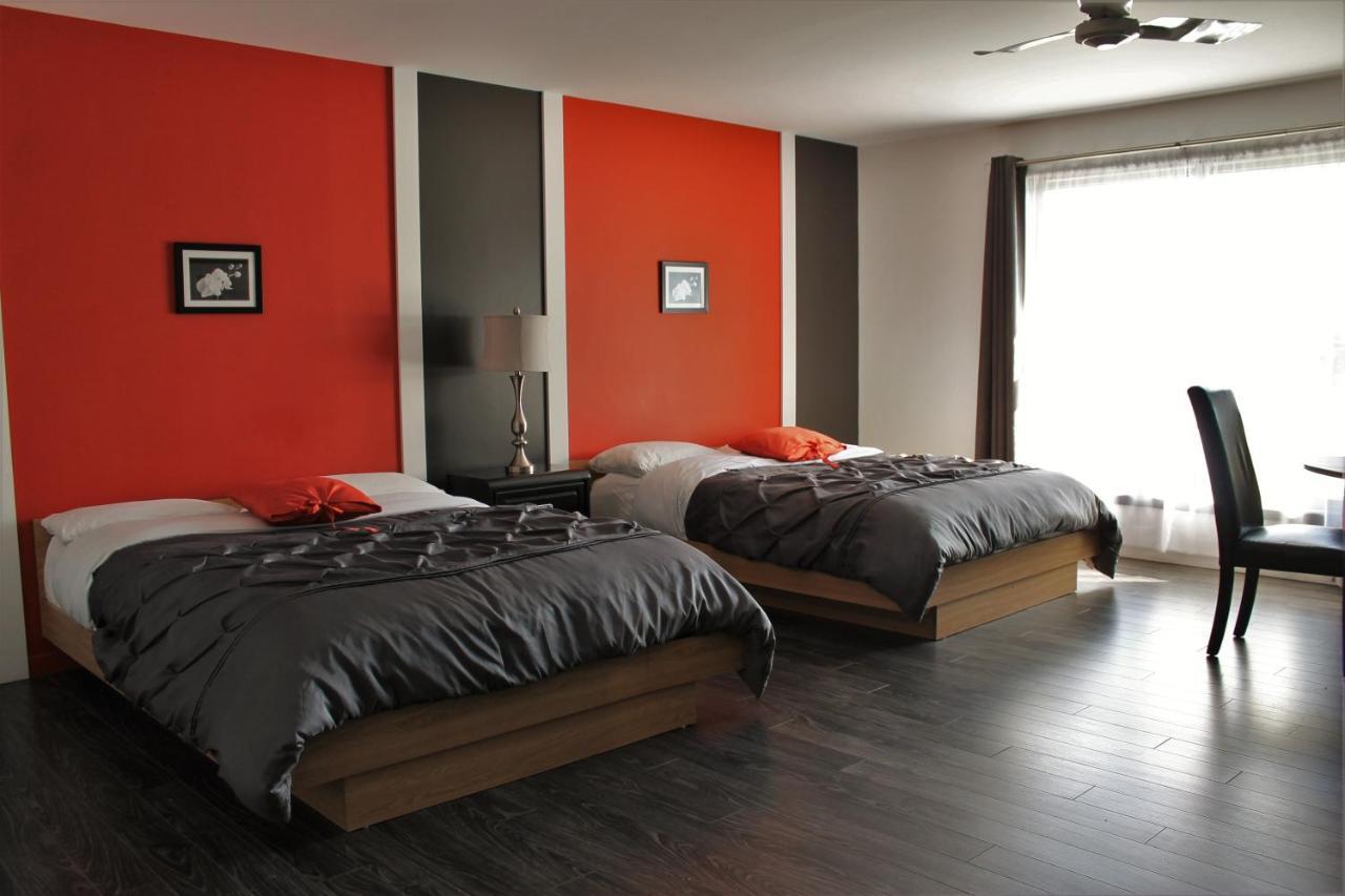 Motel Du Canton Valcourt ภายนอก รูปภาพ