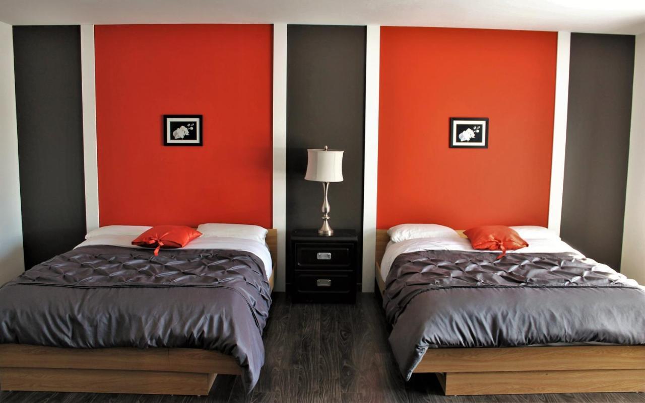 Motel Du Canton Valcourt ภายนอก รูปภาพ
